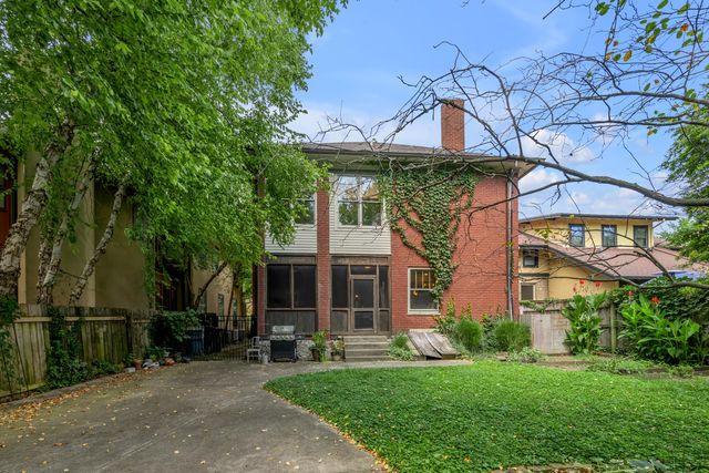 230 E Bell Court, Lexington, KY 40508