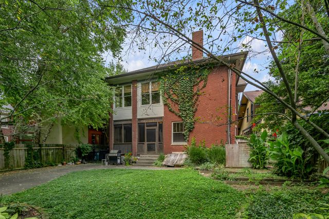230 E Bell Court, Lexington, KY 40508