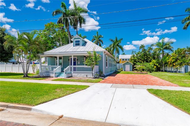 115 GILL STREET, Punta Gorda, FL 33950