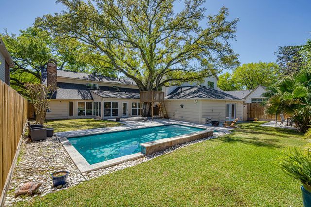 12458 Woodthorpe Lane, Houston, TX 77024