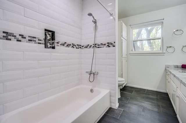 12458 Woodthorpe Lane, Houston, TX 77024