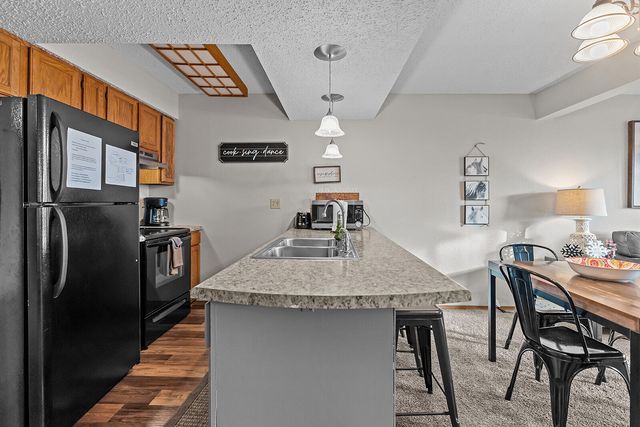 26 Sinatra Court 4, Branson West, MO 65737