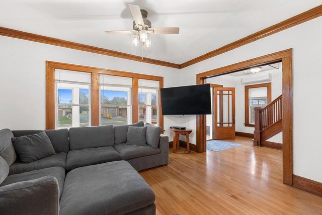 1136 Fond du lac AVENUE, Kewaskum, WI 53040