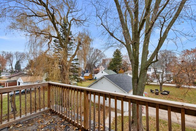 1136 Fond du lac AVENUE, Kewaskum, WI 53040