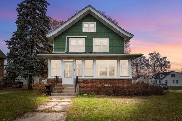 1136 Fond du lac AVENUE, Kewaskum, WI 53040