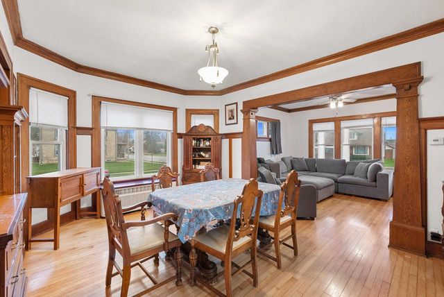 1136 Fond du lac AVENUE, Kewaskum, WI 53040