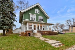 1136 Fond du lac AVENUE, Kewaskum, WI 53040