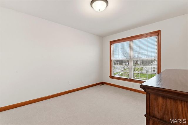 47 Savannah Hill Drive, St Peters, MO 63376