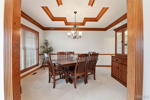 47 Savannah Hill Drive, St Peters, MO 63376