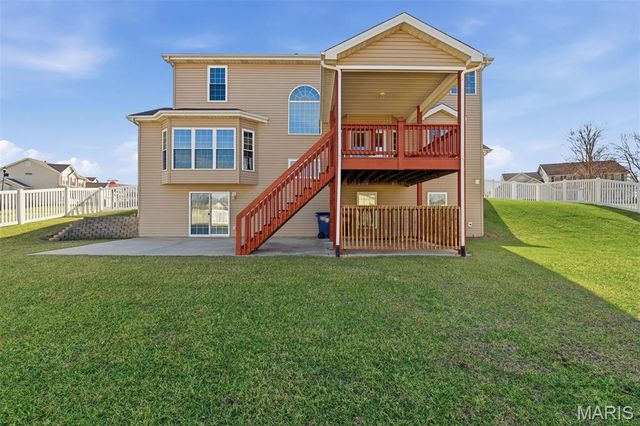 47 Savannah Hill Drive, St Peters, MO 63376