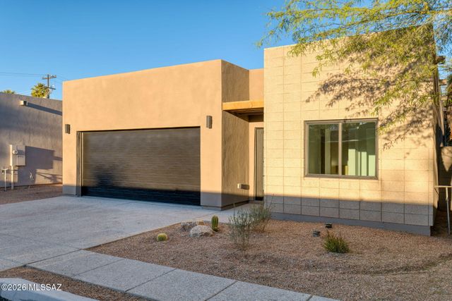 3942 E Elmwood Street, Tucson, AZ 85711