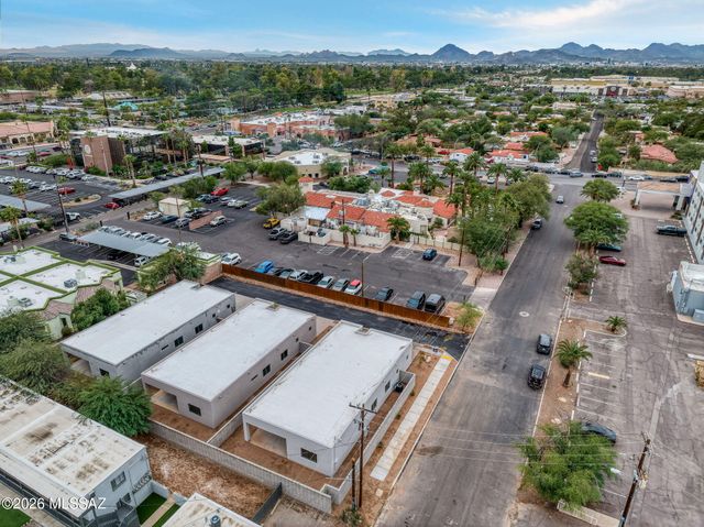 3942 E Elmwood Street, Tucson, AZ 85711
