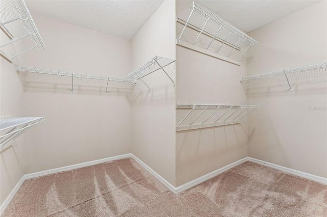 1620 LAKE PARKWAY DRIVE, St Cloud, FL 34771