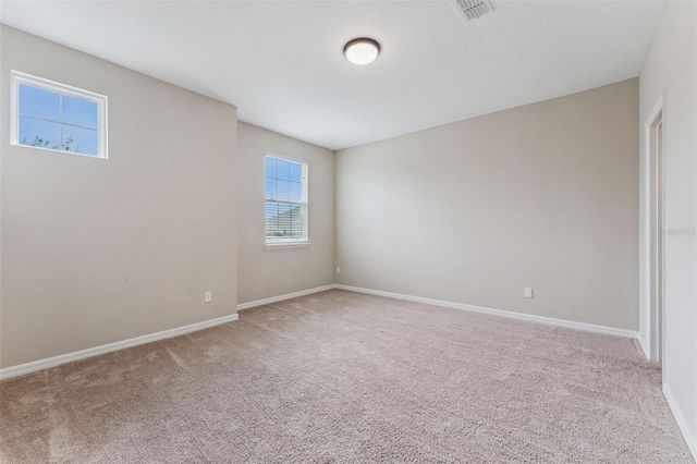 1620 LAKE PARKWAY DRIVE, St Cloud, FL 34771