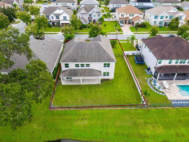 1620 LAKE PARKWAY DRIVE, St Cloud, FL 34771