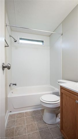 100 Tori Lane, Lexington, NC 27295