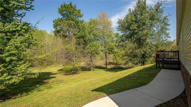 100 Tori Lane, Lexington, NC 27295