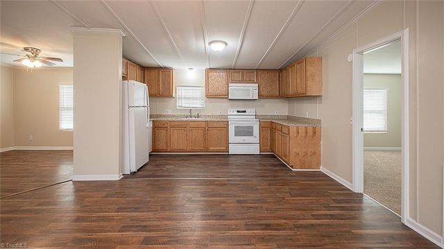 100 Tori Lane, Lexington, NC 27295