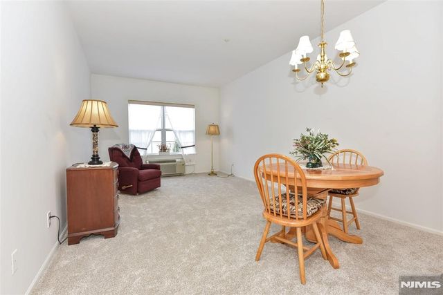 5420 Richmond Road 420, West Milford, NJ 07480