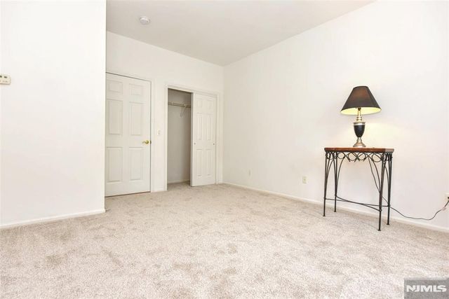 5420 Richmond Road 420, West Milford, NJ 07480