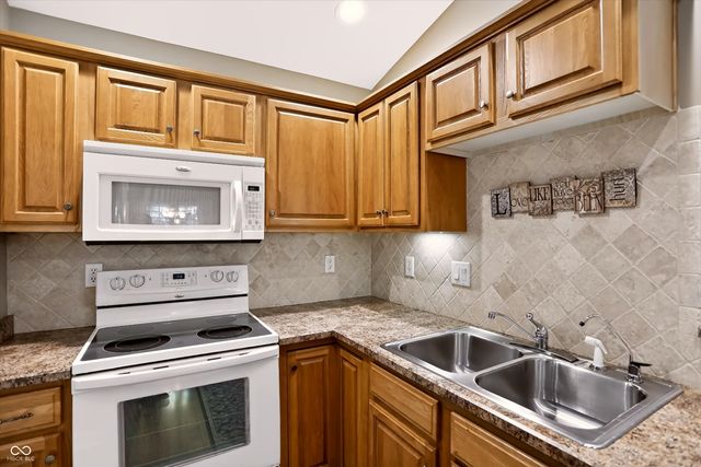 4239 Parma Court, Indianapolis, IN 46237