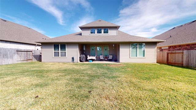 20167 Bushwick Falls Drive, Montgomery, TX 77316