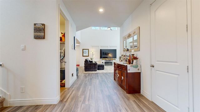 20167 Bushwick Falls Drive, Montgomery, TX 77316