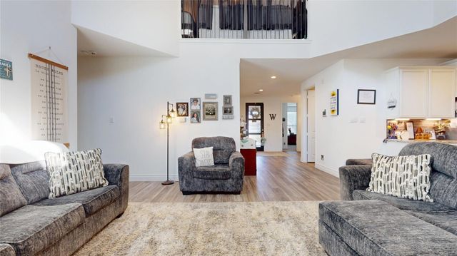 20167 Bushwick Falls Drive, Montgomery, TX 77316