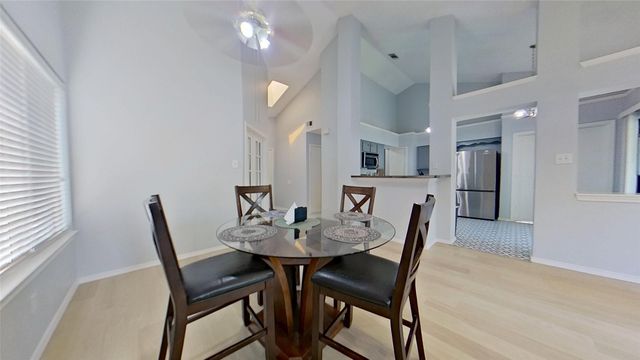 6003 Ivy Glen Drive, Arlington, TX 76017
