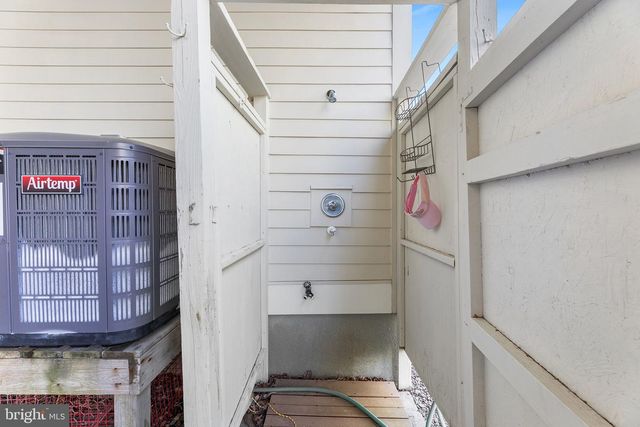 36 BEACH SIDE DR, Ocean City, MD 21842