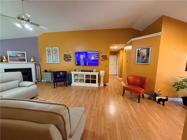 1585 Glen Rose Court, Lawrenceville, GA 30043