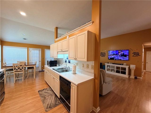 1585 Glen Rose Court, Lawrenceville, GA 30043