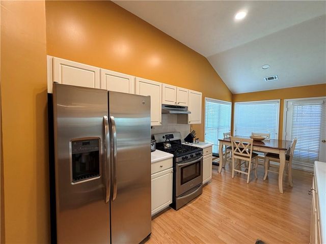 1585 Glen Rose Court, Lawrenceville, GA 30043