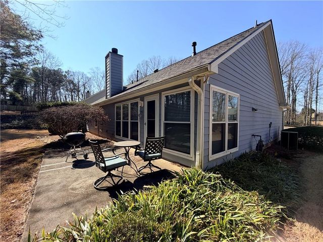 1585 Glen Rose Court, Lawrenceville, GA 30043