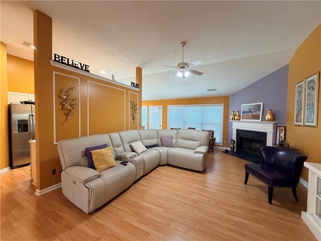 1585 Glen Rose Court, Lawrenceville, GA 30043