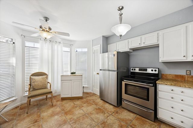 926 Rutland Street, Houston, TX 77008