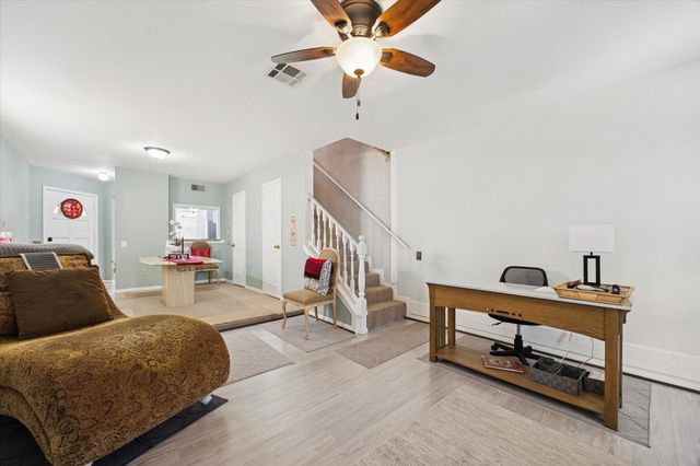 926 Rutland Street, Houston, TX 77008