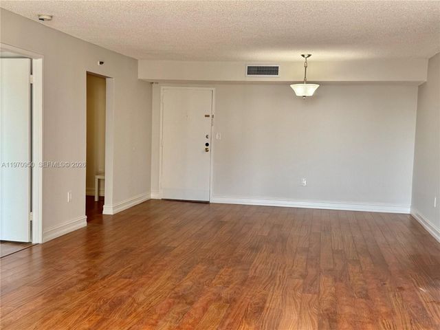 210 174th St 1205, Sunny Isles Beach, FL 33160