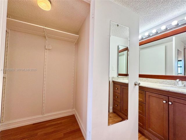 210 174th St 1205, Sunny Isles Beach, FL 33160