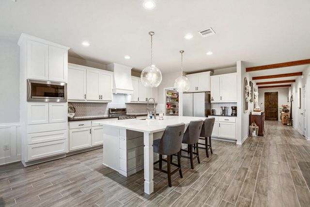 6608 Casiano CV, Round Rock, TX 78665