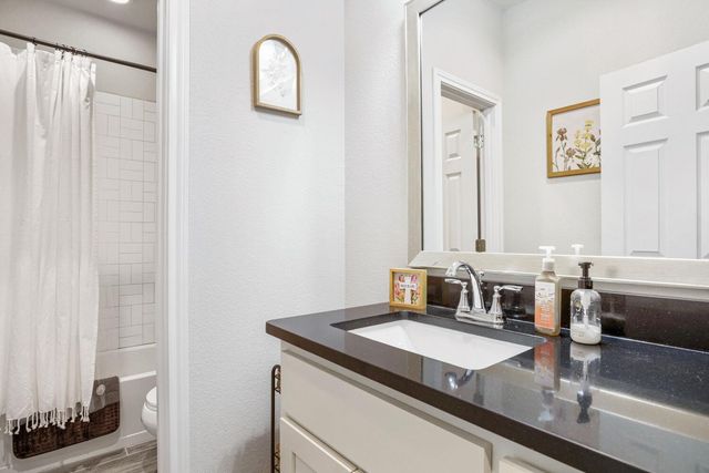 6608 Casiano CV, Round Rock, TX 78665