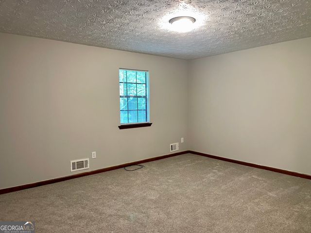 977 Leeward Lane, Jonesboro, GA 30238