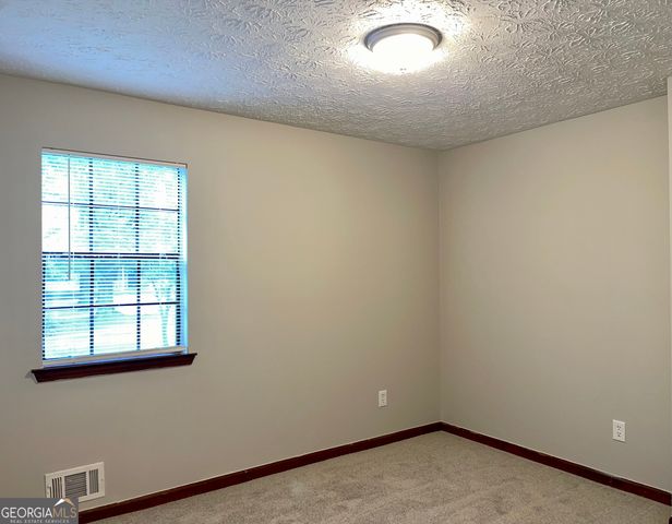 977 Leeward Lane, Jonesboro, GA 30238