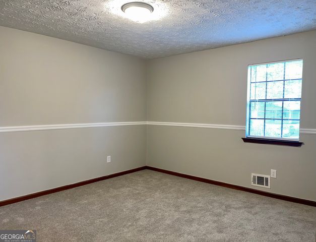 977 Leeward Lane, Jonesboro, GA 30238