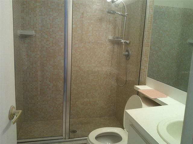 1084 MEADOWOOD POINTE ROAD, Lakeland, FL 33811