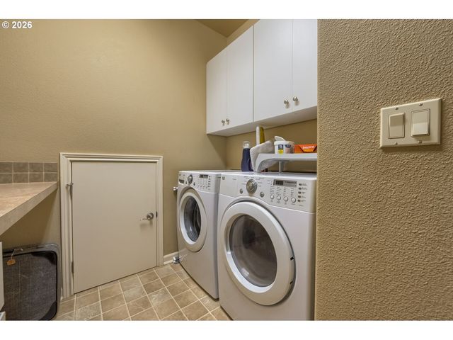 11598 Se AERIE CRESCENT Rd, Happy Valley, OR 97086