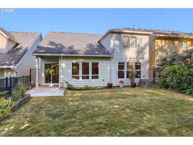 11598 Se AERIE CRESCENT Rd, Happy Valley, OR 97086