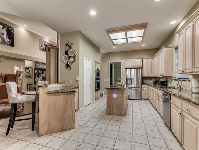 11408 Rosehaven Drive, Oklahoma City, OK 73162