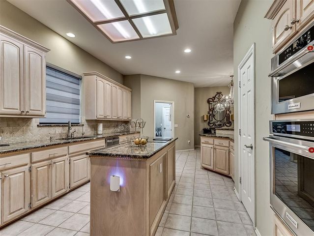 11408 Rosehaven Drive, Oklahoma City, OK 73162