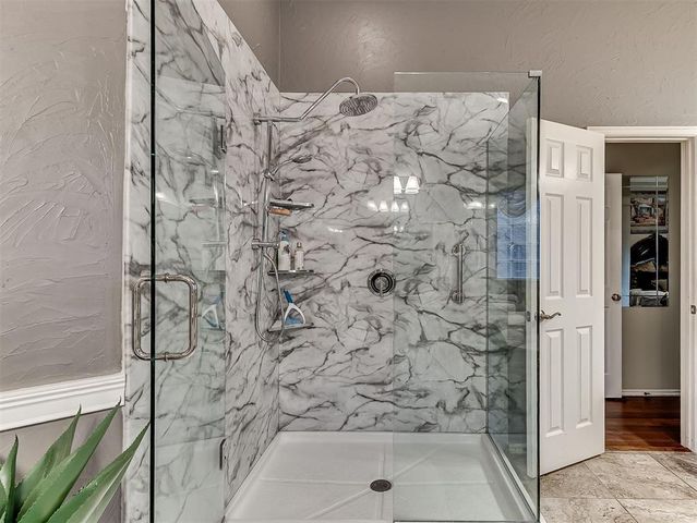 11408 Rosehaven Drive, Oklahoma City, OK 73162